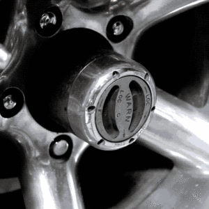 Hub Locking Tool